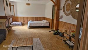 Maisons de vacances Maison entiere 5 min de rennes : photos des chambres
