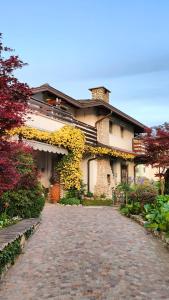 Magiau - Piano terra in Villa con Giardino