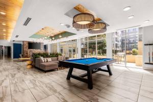 Fiesta San Antonio | On Riverwalk | Infinity Pool