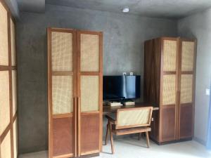 Tulum swim up pool condo