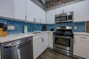 Luxury at 3br 2ba 200mbps Internet