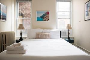 Charming 1 Bedroom Newbury Street