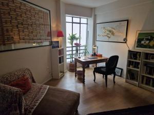 Art Deco Room Condesa Shared Apartment