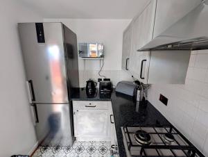 Stylish Stay Quick London Link