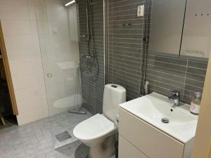 Central and Spacious Apartment for 4