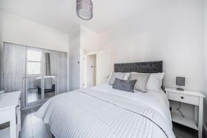 Amazing One Bed Flat Wimbledon