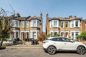 Amazing One Bed Flat Wimbledon