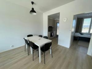 Spacious Apartment for 6 with Sauna