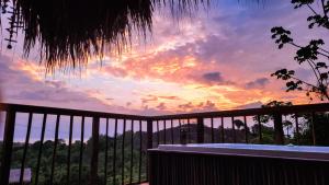 Cabaña Guacamaya Vista al Mar y Jacuzzi Privado Cielva Tayrona