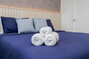 Apartamentos para 3 pessoas com cama Queen - Piscina e Academia no Centro de Curitiba