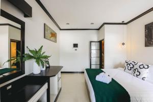 Wink City 1 Patong Beach 4bedrooms