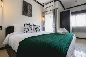 Wink City 1 Patong Beach 4bedrooms