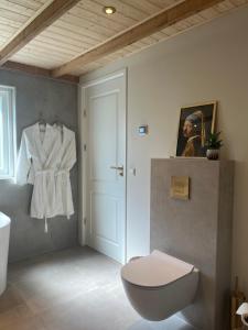 Huisje onder de perenboom