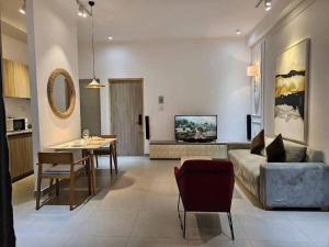 Apartment 512 Phan Xich Long