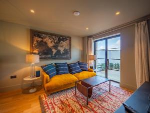 Stylish Waterfront Home With River Dart Views