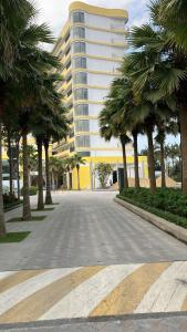 Lux Apartment Seaview Swi pools and private beach private beach