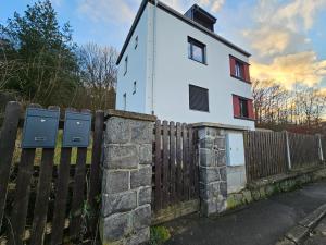 Ústí & Forest Villa apartment with Garden and City Views