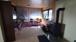 Ferienhaus mit Charme am Rennsteig - mit 2 Saunen&Holzofen