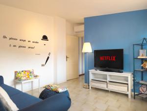 CENTRO, WIFI, CLIMA a DUE PASSI DAL MARE