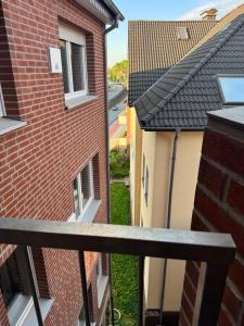 Modernes Studio mit Holzflair in Zentrumsnähe