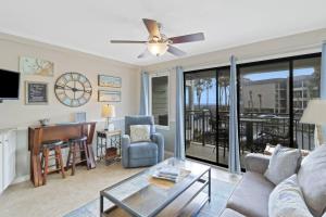 Coastal Couples Retreat near Coligny+Bikes-#131