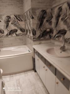 Nile Hotel Apartment