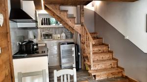 Guest House In Contrà