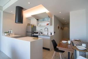 New apartment in Chapultepec area, 18th floor