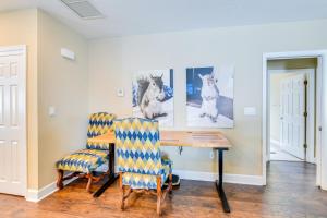 5 Mi to Beach Family Retreat in Sarasota!