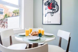 Number 28 - Stylish Town House - 5 bedroomsen suite