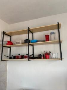 Kitnet com cozinha e ventilador - 2 andar