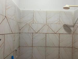 Kitnet com cozinha e ventilador - 2 andar