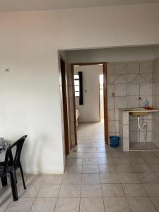 Kitnet com cozinha e ventilador - 2 andar