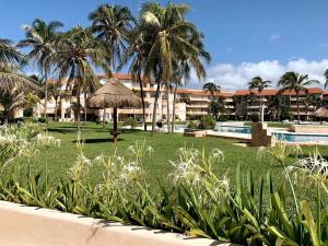 Magnificent Penthouse Jacuzzi, Beach Access & Wifi