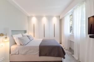 ADRIANA by Terrys Homes WATERFRONT SEAVIEW BEACH