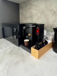 Mona Seaside Apartment with Parking