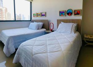 Luxurious and modern oceanfront apartment with views of the historic city 2B and 2BR