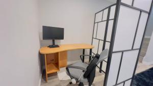 Calgary Airport Stay Private Suite 1Bed