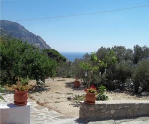 Zacharoula Rooms Ikaria Greece