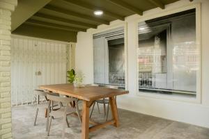 Casa la Paz by Wynwood House