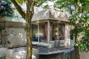 HeHa Waterfall Suites & Camping Ground - Ubytování bez kategorie ve městě Paragajen