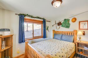 Fairplay Cabin with Mtn View about 4 Mi to Platte River!