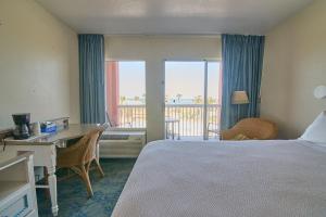 Second Floor Queen Room with Two Queen Beds room in Oceanview Lodge - Saint Augustine