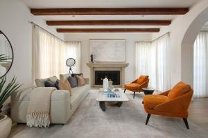 3BR La Jolla Village Walk to Beach