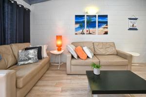 Beachfront 1BR and Loft Bliss Surf Cafe Escape