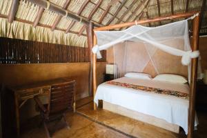 Beachfront Casa Palmillas Troncones with pool and 3rooms