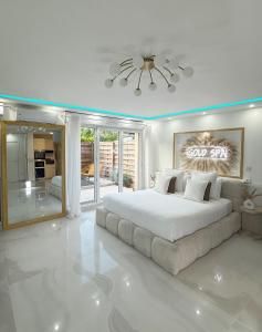 Appartements Private suite with jacuzzi sauna and garden : photos des chambres