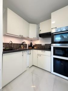 Appartements Private suite with jacuzzi sauna and garden : photos des chambres