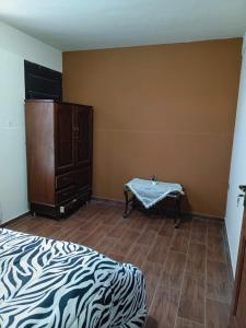 Acogedor departamento en casa zona estadio