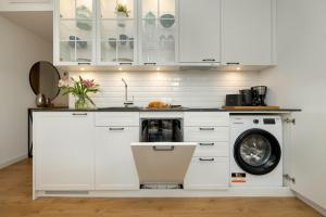 Holiday studio near the beach swimming pool, sauna